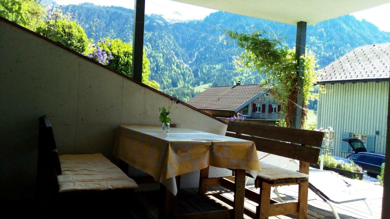 Gaestehaus Lutz Mellau Extérieur photo